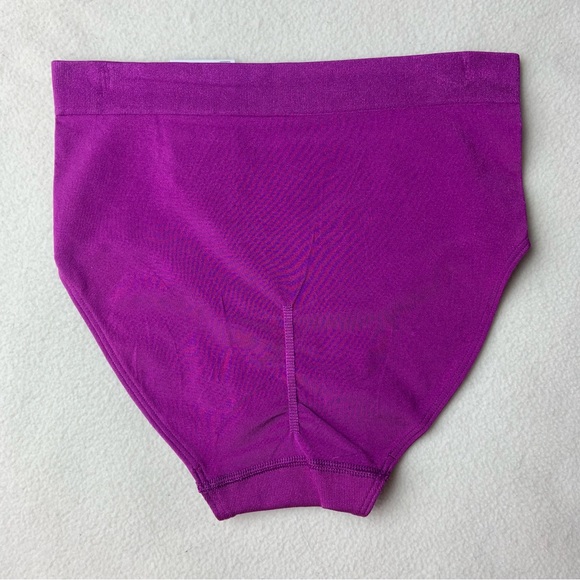 Wacoal Intimates & Sleepwear Nwt New Wacoal Purple Bsmooth Full